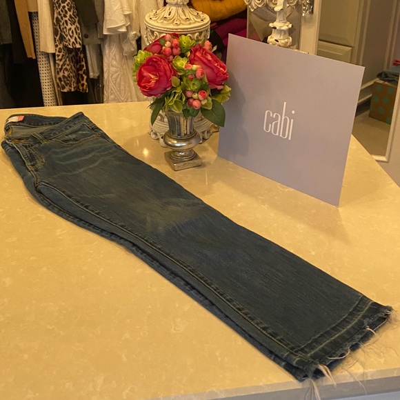 CAbi Kick It Crop jeans - Picture 7 of 9